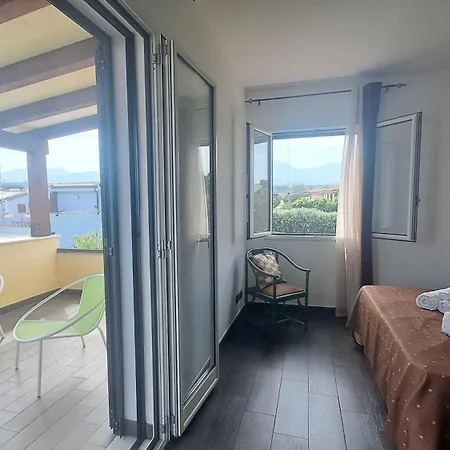 Gaura E Bougainvillea - Vicino Al Mare Lascari
